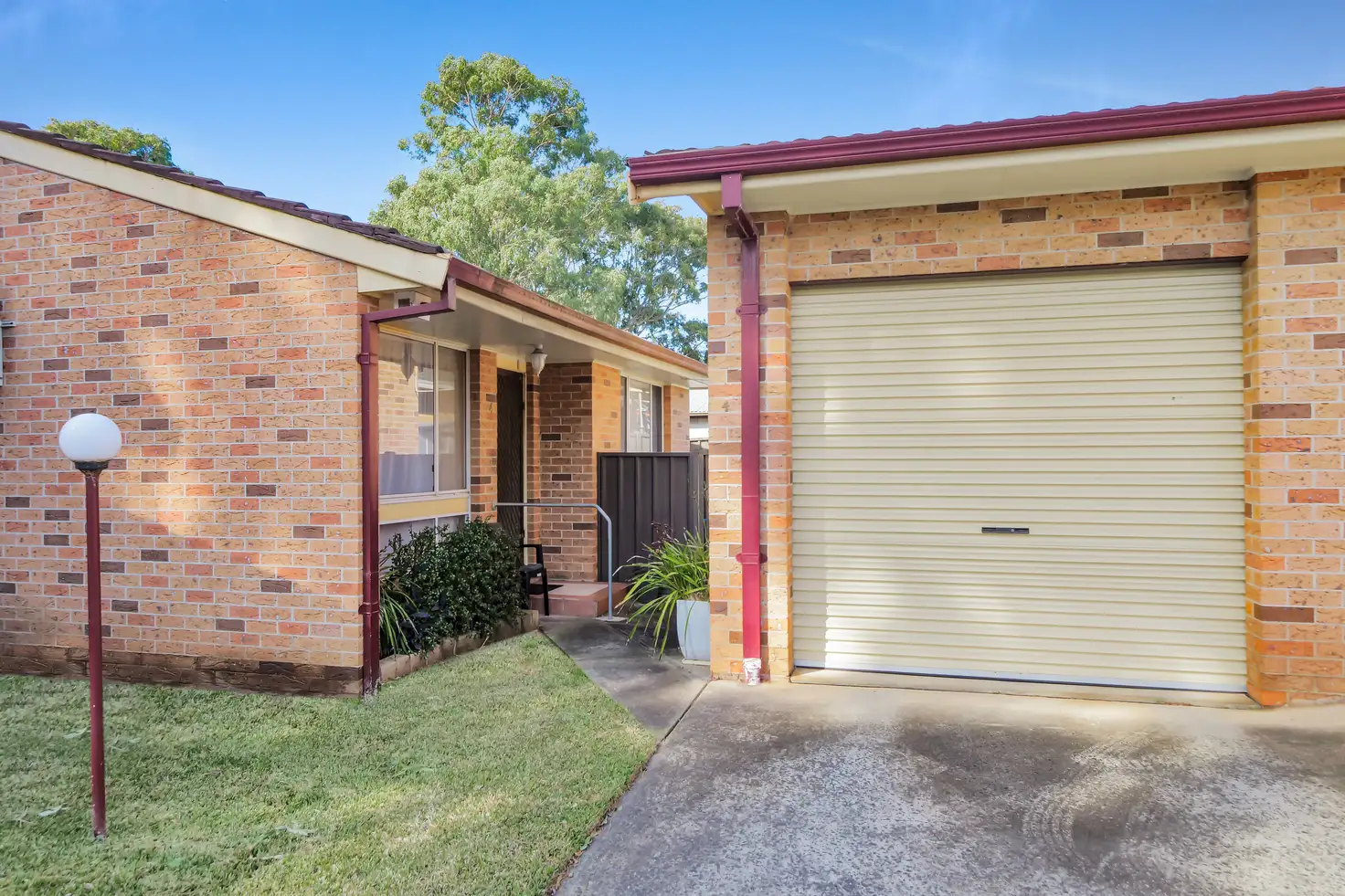 Main view of Homely villa listing, 4/2-4 Angle Road, Leumeah NSW 2560