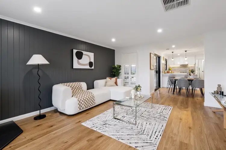 Second view of Homely house listing, 6 Ahmet Place, Hillside VIC 3037