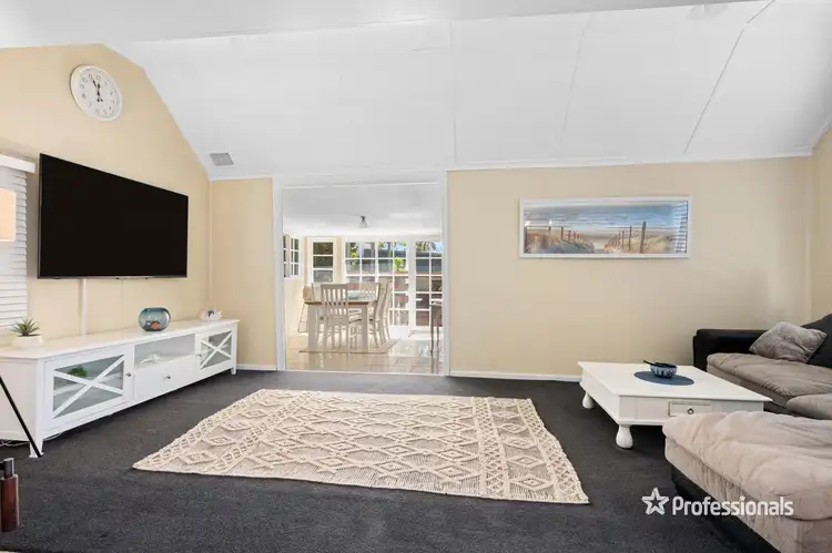 Sixth view of Homely house listing, 73 Richardson Street, Boulder WA 6432