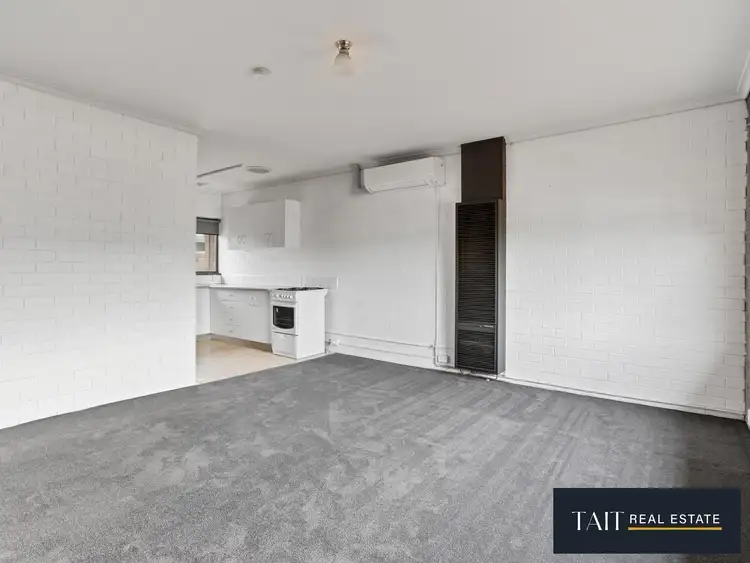 Second view of Homely unit listing, 1/33 Appin Street, Wangaratta VIC 3677