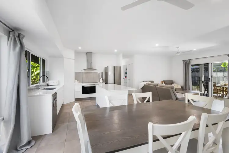 42 Julaji Close, Cooya Beach QLD 4873