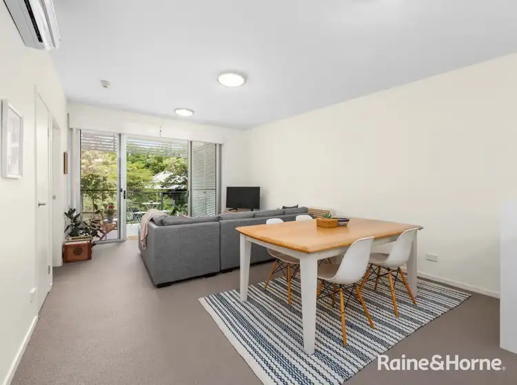 Second view of Homely apartment listing, ID:PL49410/ 43 Beeston St, Teneriffe QLD 4005