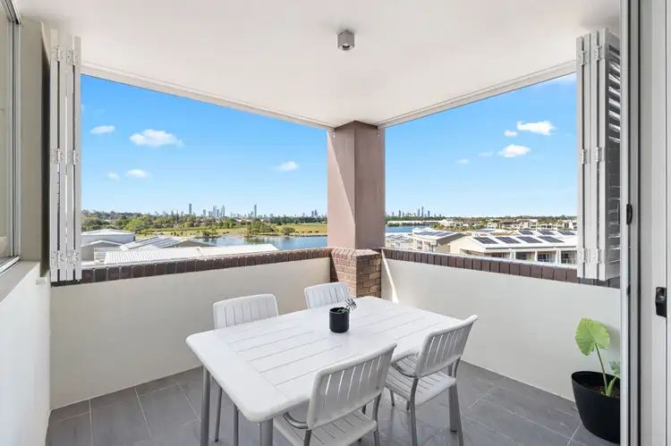 4029/3027 The Boulevard, Carrara QLD 4211