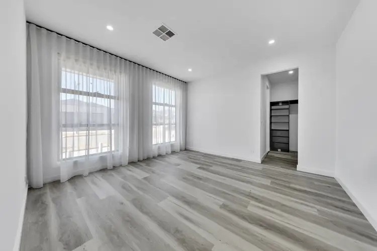 Third view of Homely house listing, 39 Mound Avenue, Donnybrook VIC 3064