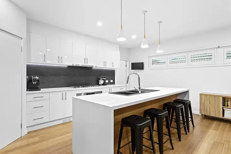 Fifth view of Homely townhouse listing, 7 Ashleigh Street, Frankston VIC 3199