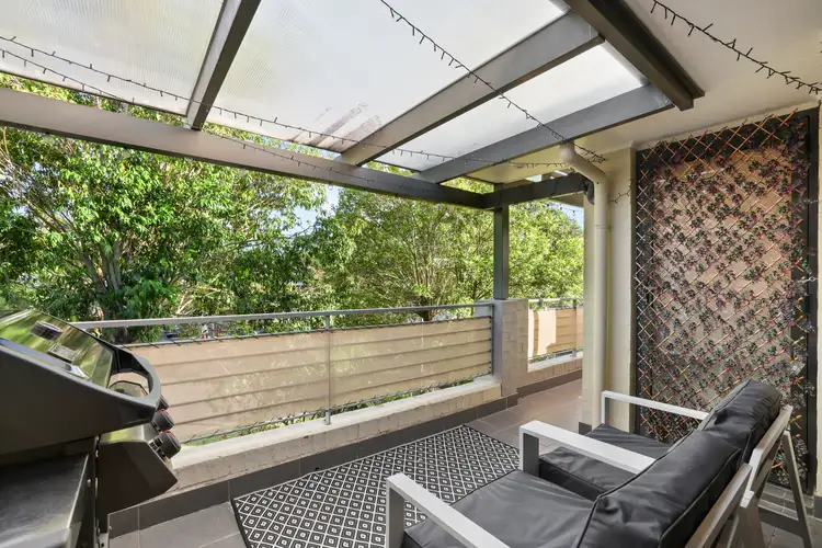 6/3 Fantail Avenue, Warriewood NSW 2102