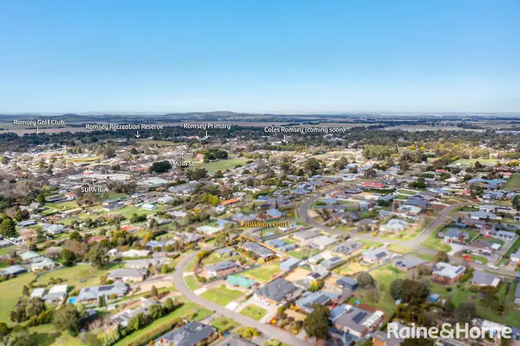 Fifth view of Homely house listing, 3 Sullivan Court, Romsey VIC 3434