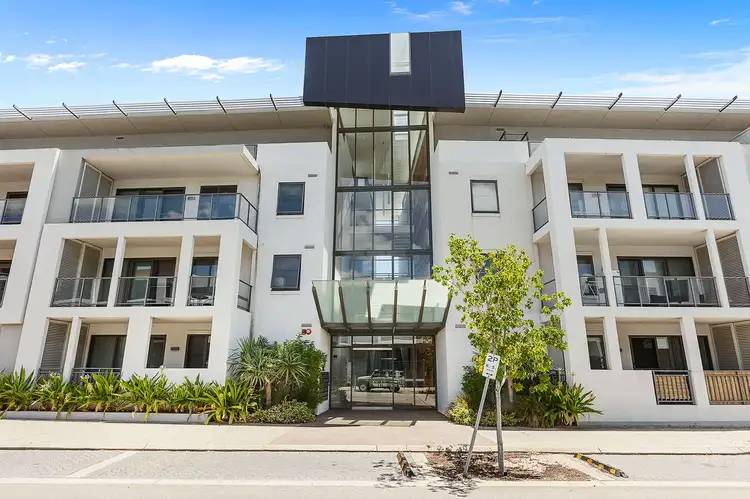 32/1 Stockton Bend, Cockburn Central WA 6164