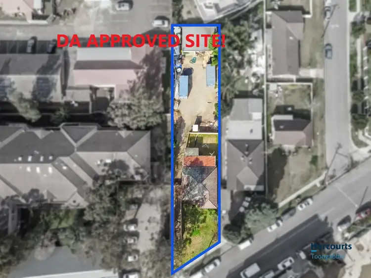 24 Toongabbie rd