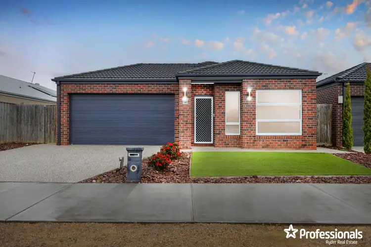 Second view of Homely house listing, 139 Claret Ash Boulevard, Harkness VIC 3337