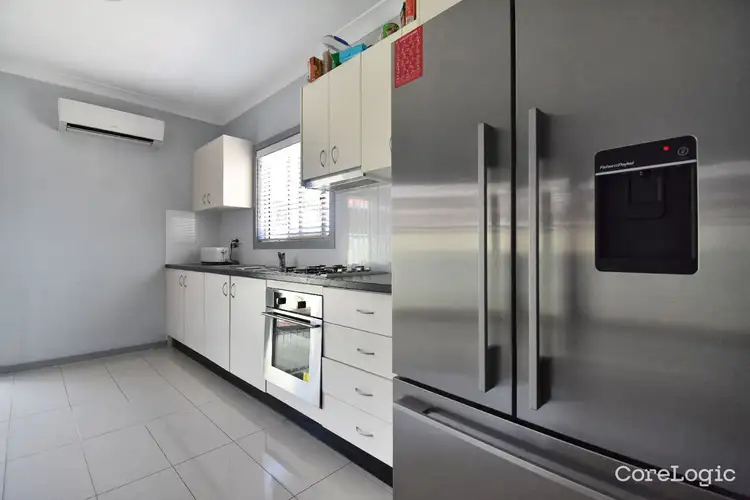 1a Warrawidgee Road