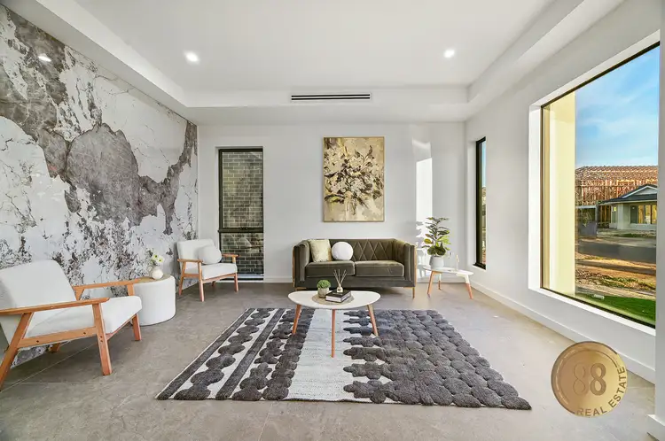 Fifth view of Homely house listing, 10 Tulla Circuit, Burnside VIC 3023