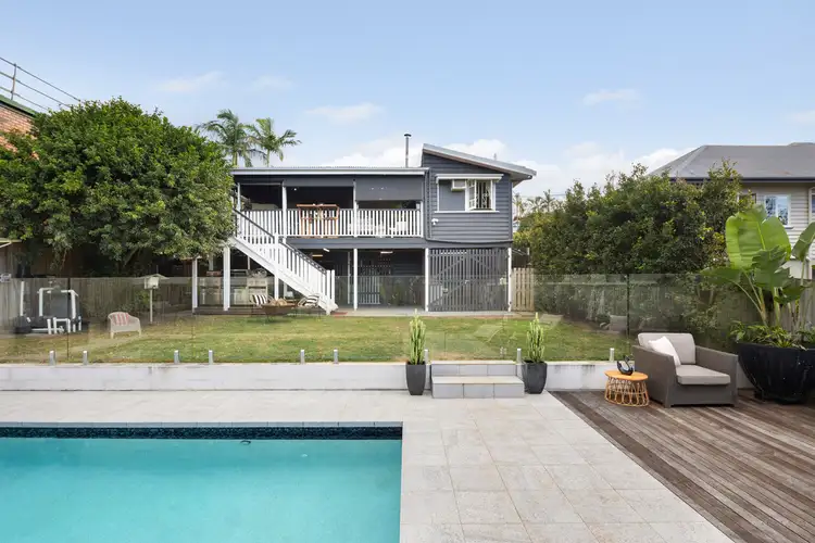 25 Clifford Street, Stafford QLD 4053