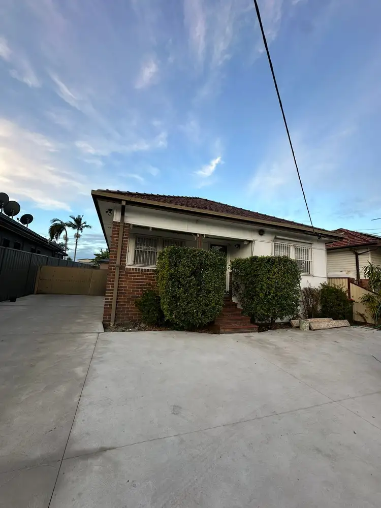 177 The Horsley Drive, Fairfield East NSW 2165
