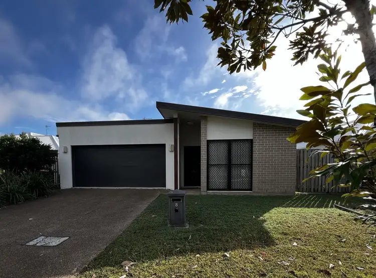 8 Harmony Drive, Clinton QLD 4680