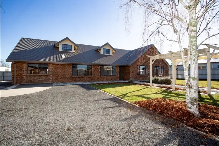 26 Charles Street, Cressy TAS 7302