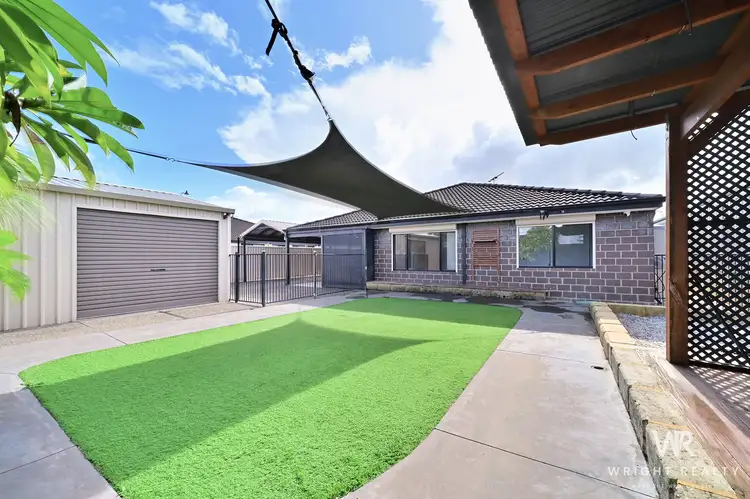 38 Liriope Parkway, Sinagra WA 6065