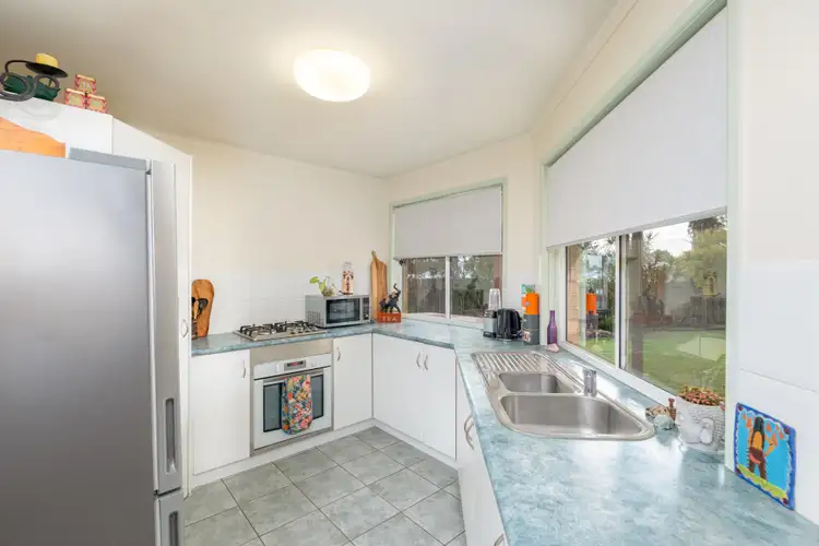 Sixth view of Homely house listing, 5 Westphal Court, Southside QLD 4570