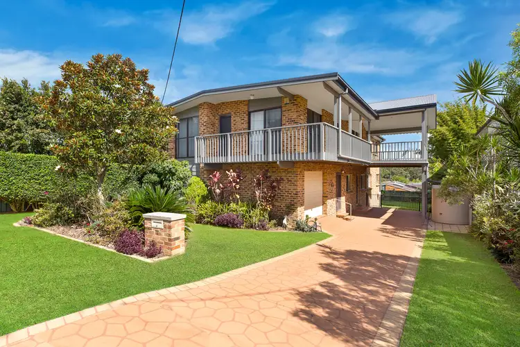 77 Lakin Street, Bateau Bay NSW 2261