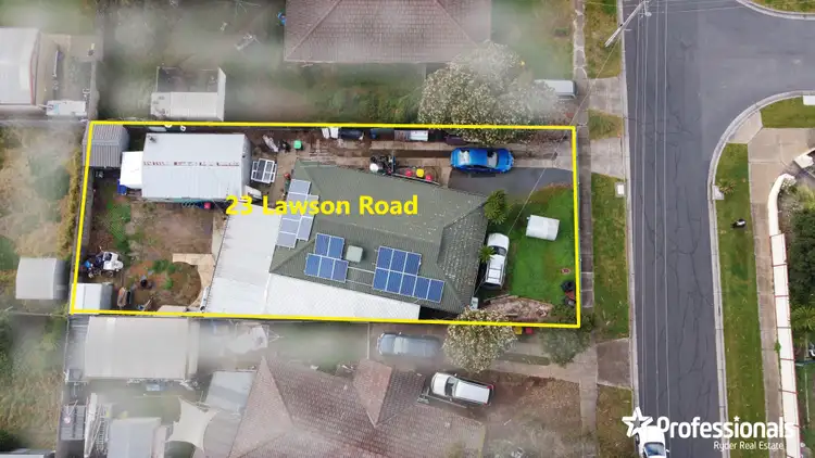 23 Lawson Road, Melton South VIC 3338