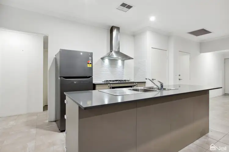 Sixth view of Homely house listing, 21 Charnwood Grove, Hilbert WA 6112