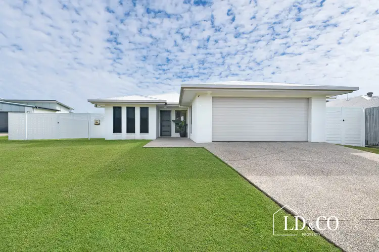 4 Highcrest Court, Bucasia QLD 4750
