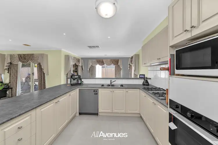 Fifth view of Homely house listing, 10 Lobelia Street, Pakenham VIC 3810