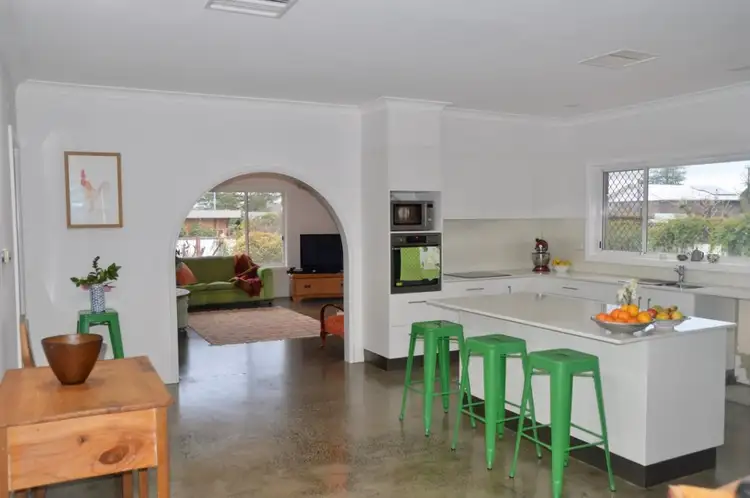 22 Tannabah Street, Coonabarabran NSW 2357