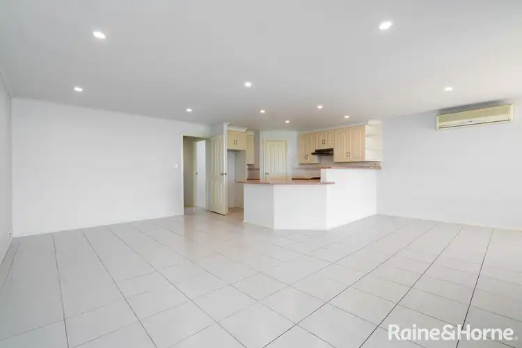 21 Scott Ave, Clovelly Park SA 5042