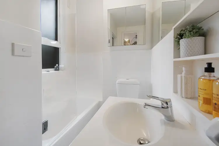 Fourth view of Homely studio listing, 4/65 Bradleys Head Road, Mosman NSW 2088