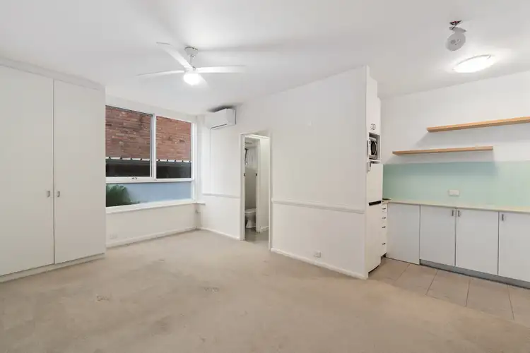 10/25 Hotham Street, East Melbourne VIC 3002
