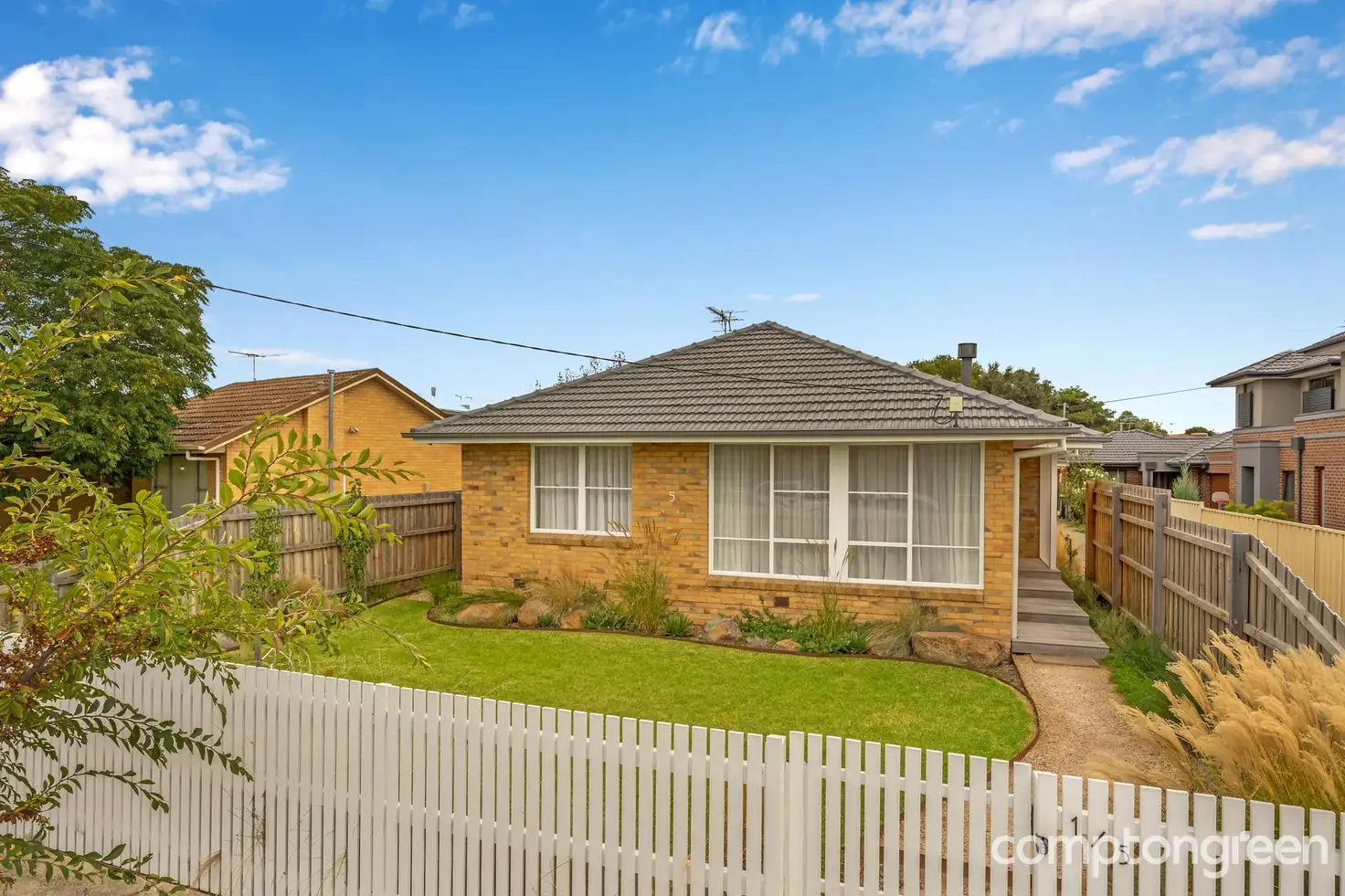 Main view of Homely unit listing, 1/5 Bradley Street, Newport VIC 3015