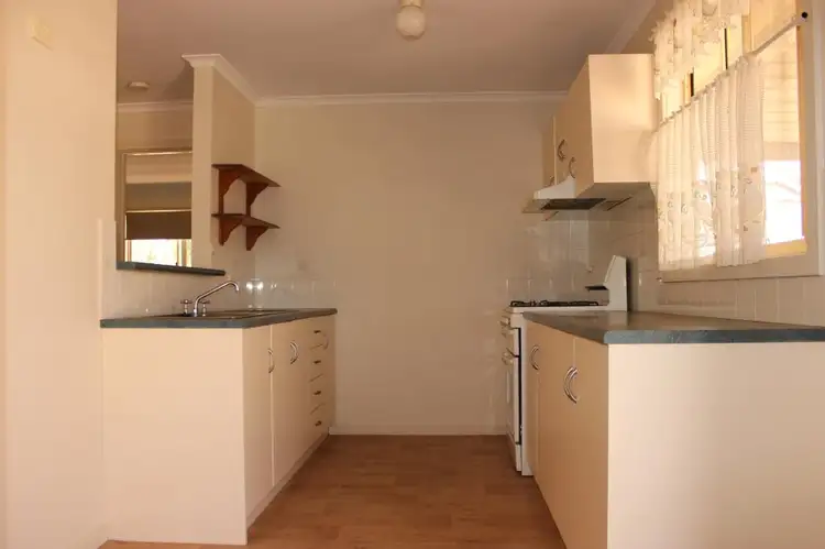 Seventh view of Homely house listing, 4 Pogona Court, Roxby Downs SA 5725