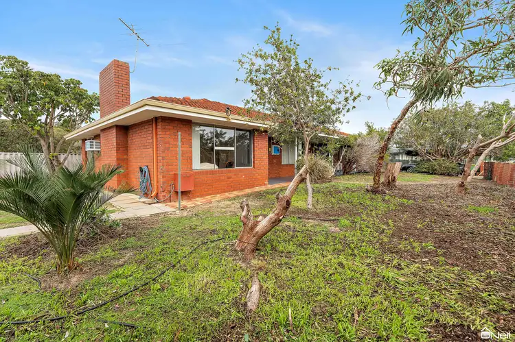14 Friar Road, Armadale WA 6112