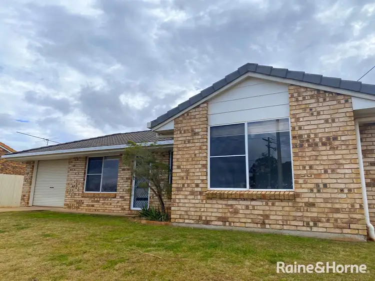 90 Doonkuna Street