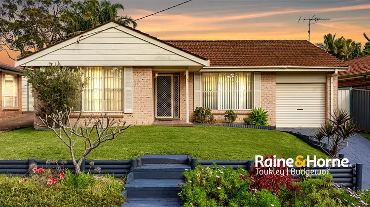 130 Elizabeth Bay Drive, Lake Munmorah NSW 2259