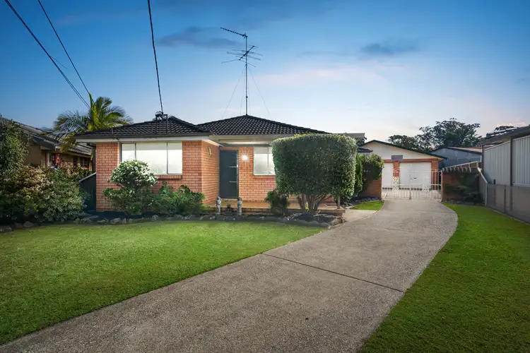 4 Cindy Place, Colyton NSW 2760