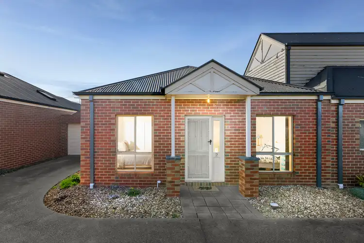 2/26 Pasley Street, Sunbury VIC 3429