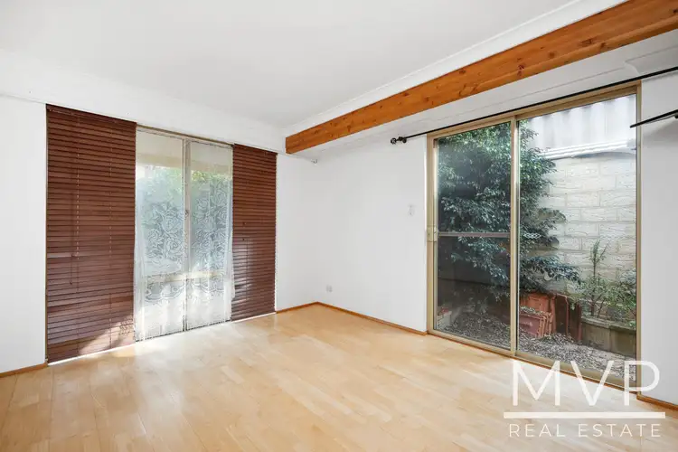Fifth view of Homely house listing, 7 Steffanoni Place, Kardinya WA 6163
