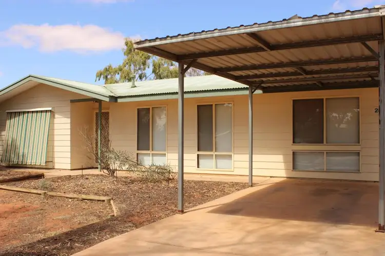 28 Bopeechee Street, Roxby Downs SA 5725