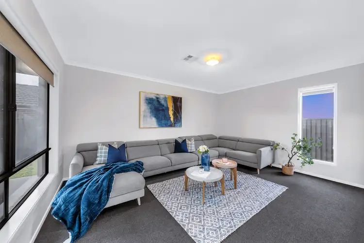 Fifth view of Homely house listing, 18 Quattro Street, Cranbourne East VIC 3977