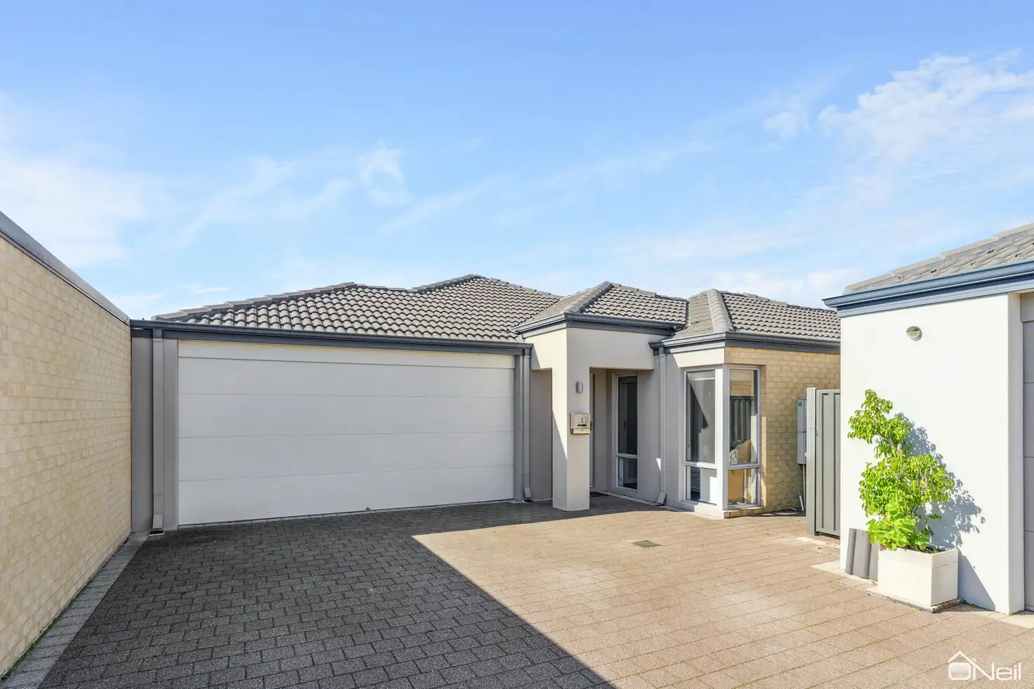 Main view of Homely house listing, 5 Beetzee Way, Champion Lakes WA 6111