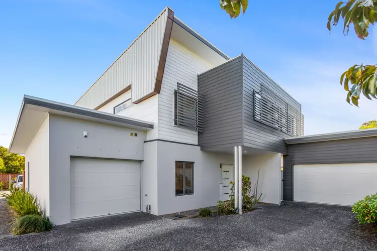 2/26 Antonio Place, Coomera QLD 4209