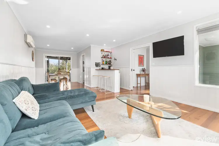 Second view of Homely house listing, 3 Cedar Court, Frankston VIC 3199
