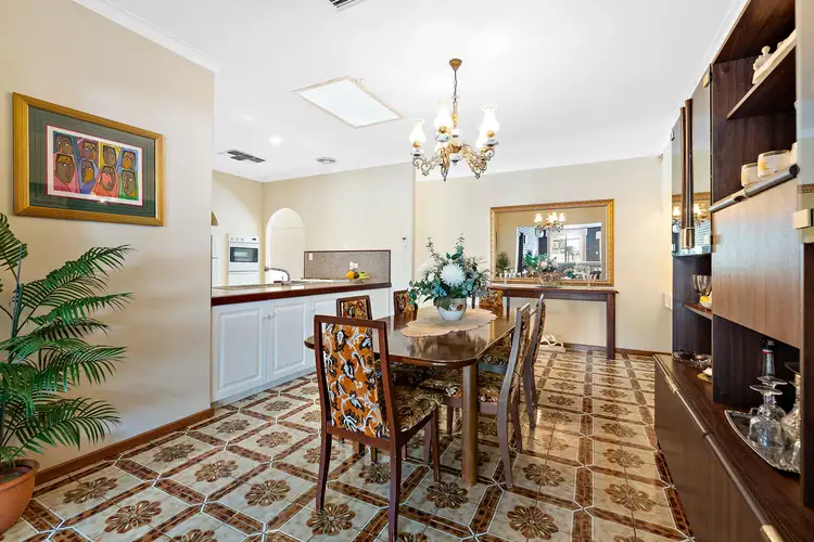Seventh view of Homely house listing, 2 Steinbeck Place, Spearwood WA 6163