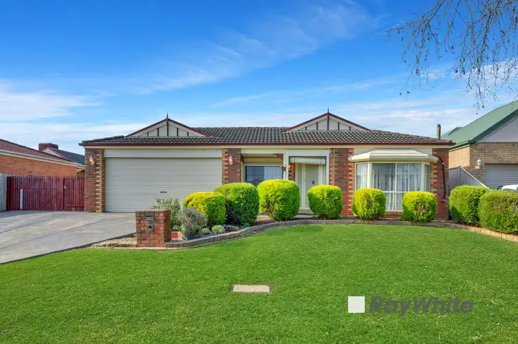 6 Colwyn Drive, Narre Warren South VIC 3805