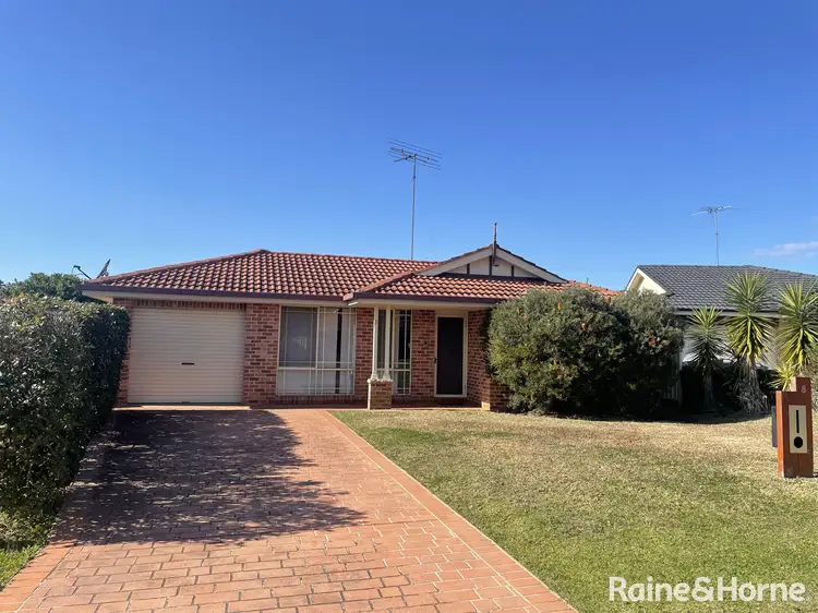 8 Litoria Place, Glenmore Park NSW 2745