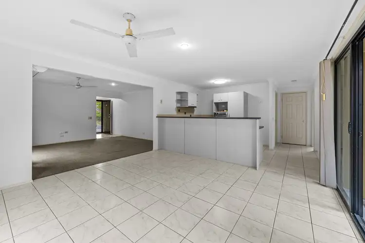 8 Molokai Crescent, Pacific Pines QLD 4211
