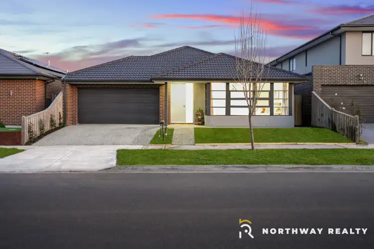 43 Revelstoke Street, Mickleham VIC 3064