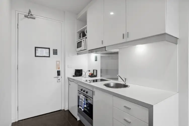Third view of Homely studio listing, 28/206 - 4/18 Ferguson Street, Williamstown VIC 3016